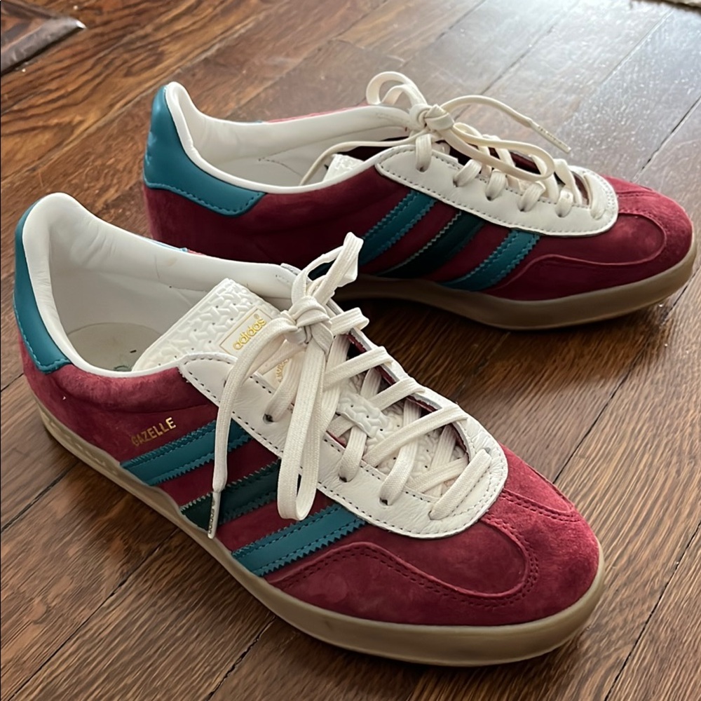 Adidas Gazelle Collegiate Shoes - Maroon and Teal Stripes